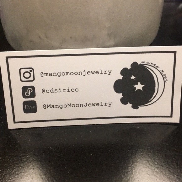 Handmade Beaded Macrame Friendship Bracelet - Picture 6 of 6